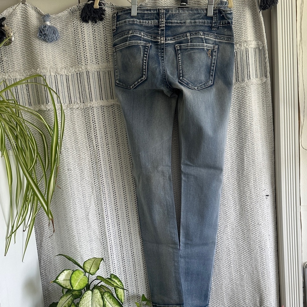 VIP Women's Jeggings - Picture 4 of 8